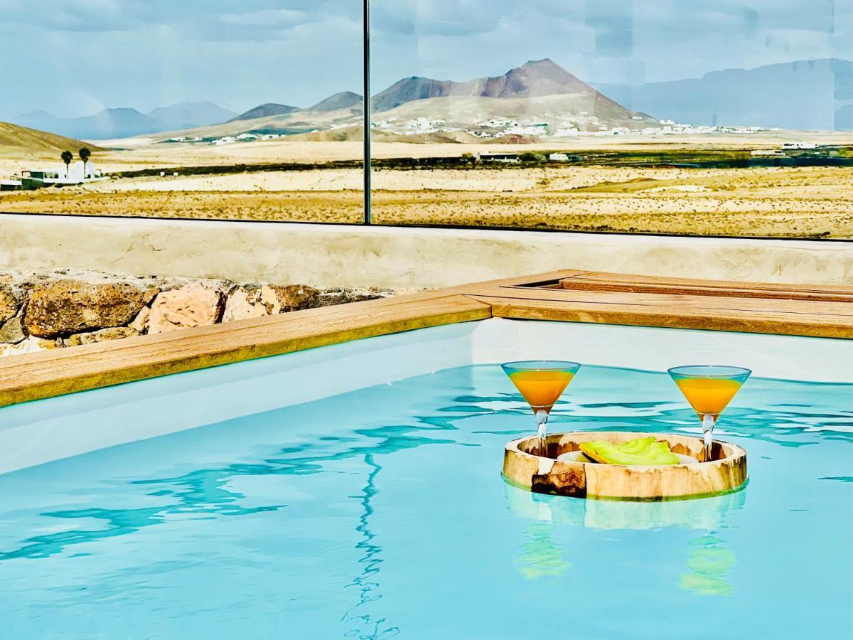 Canaryislandshost L The Sky Suites Tinajo Dış mekan fotoğraf