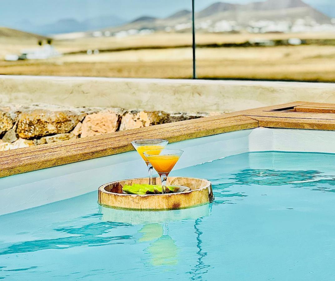 Canaryislandshost L The Sky Suites Tinajo Dış mekan fotoğraf